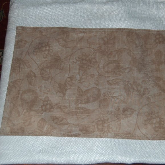 4 Tan/Brown/Beige Tone Fruit & Leaves Print Placemats  13 1/4" Wide by 18" Long - Picture 12 of 14